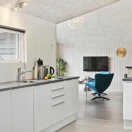 Amazing In With Sauna